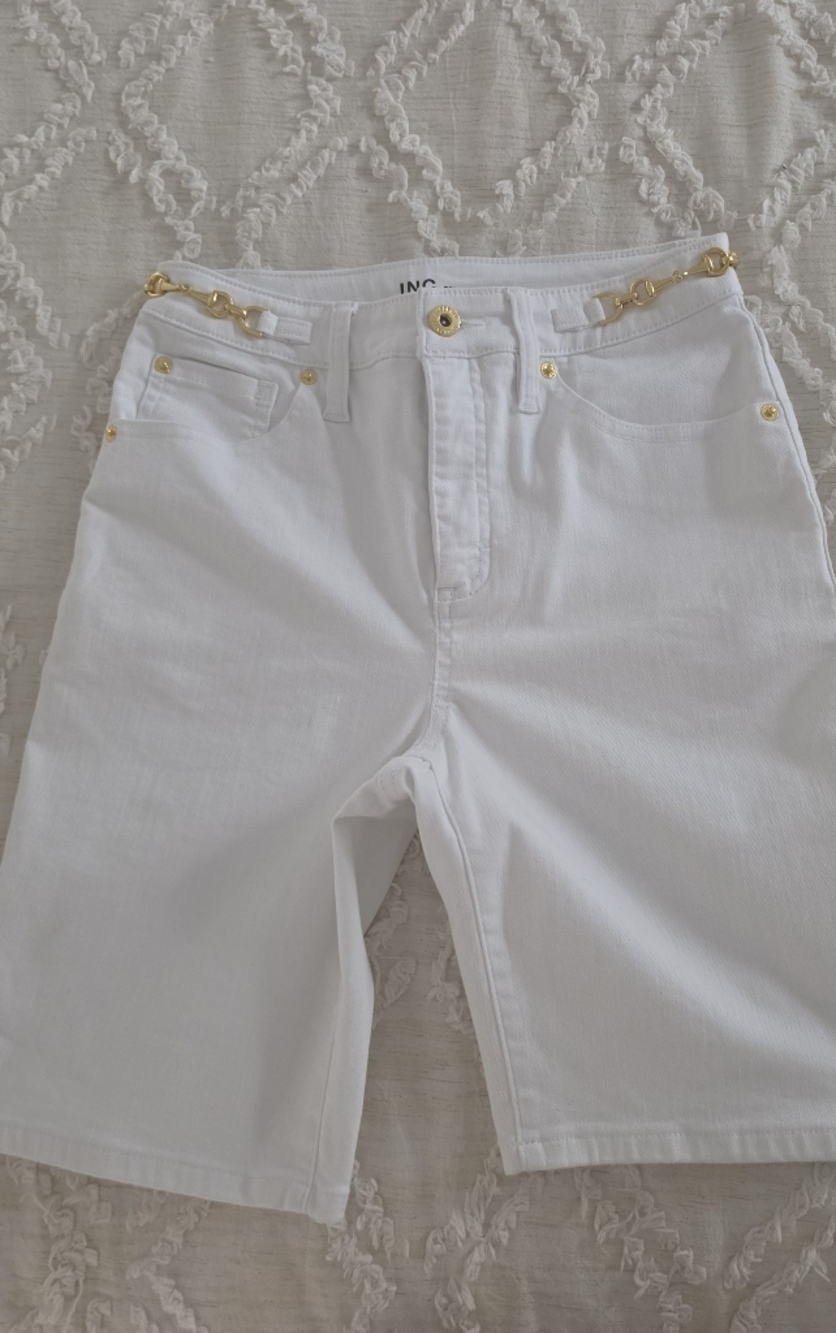 White High-Rise Jeans with Gold Buttons
